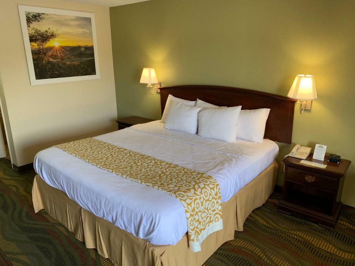 Days Inn By Wyndham Cartersville Dış mekan fotoğraf